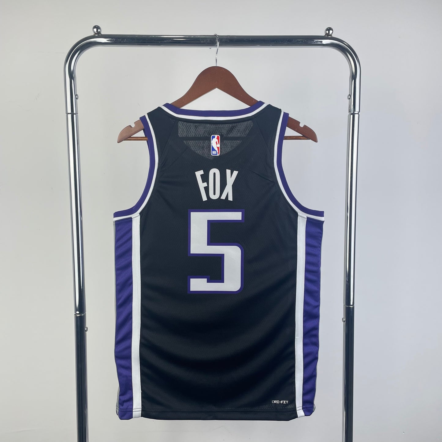 Sacramento Kings De'Aaron Fox Statement Edition Jersey #5