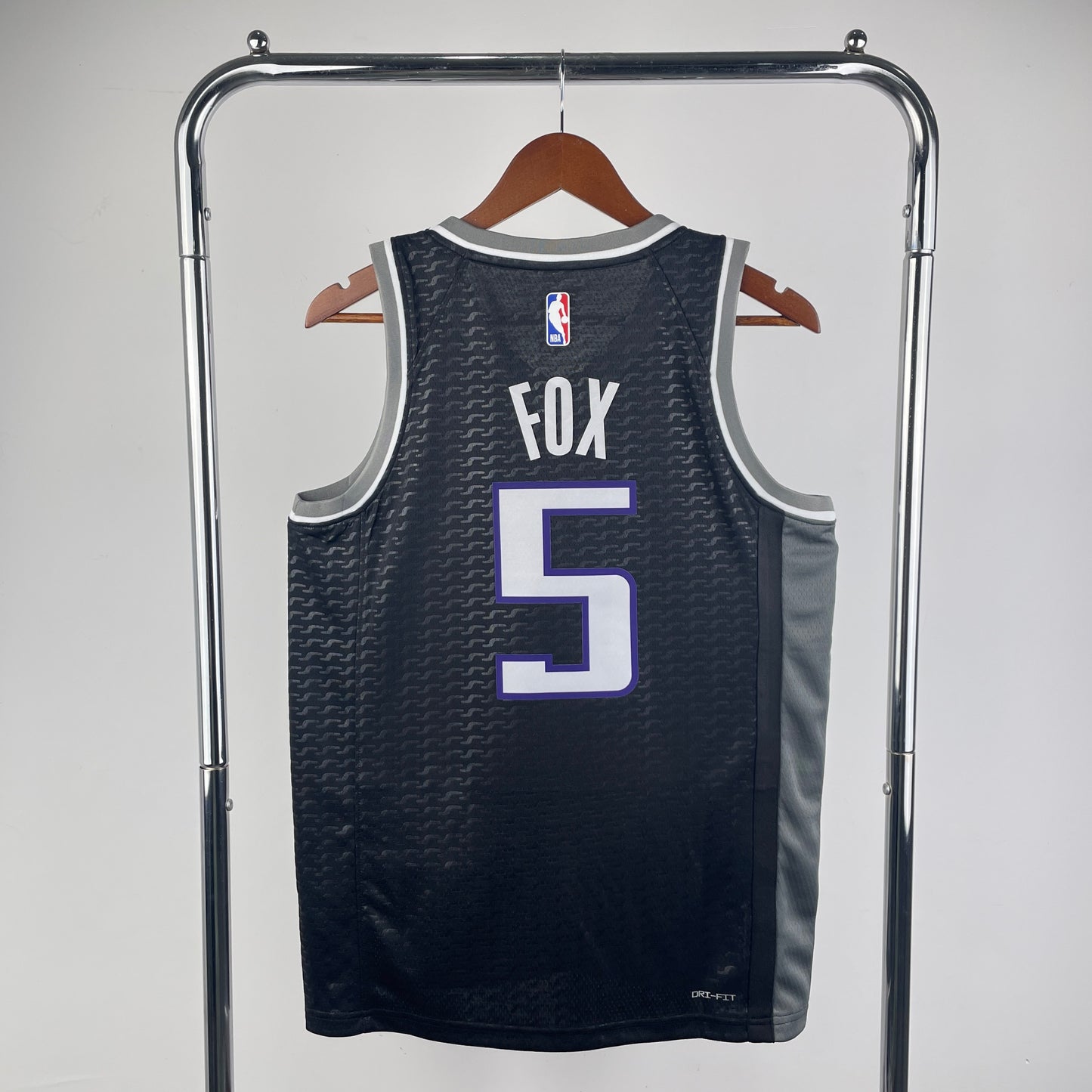 Sacramento Kings De'Aaron Fox Statement Edition Jersey #5