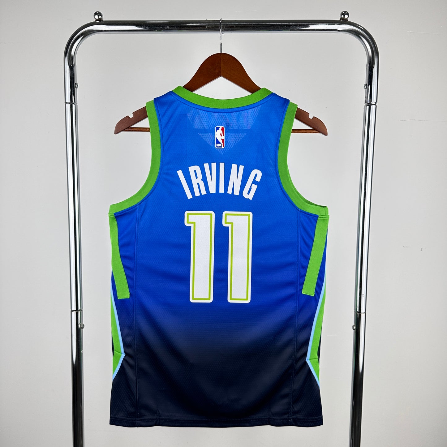 Dallas Mavericks Kyrie Irving Jersey #11