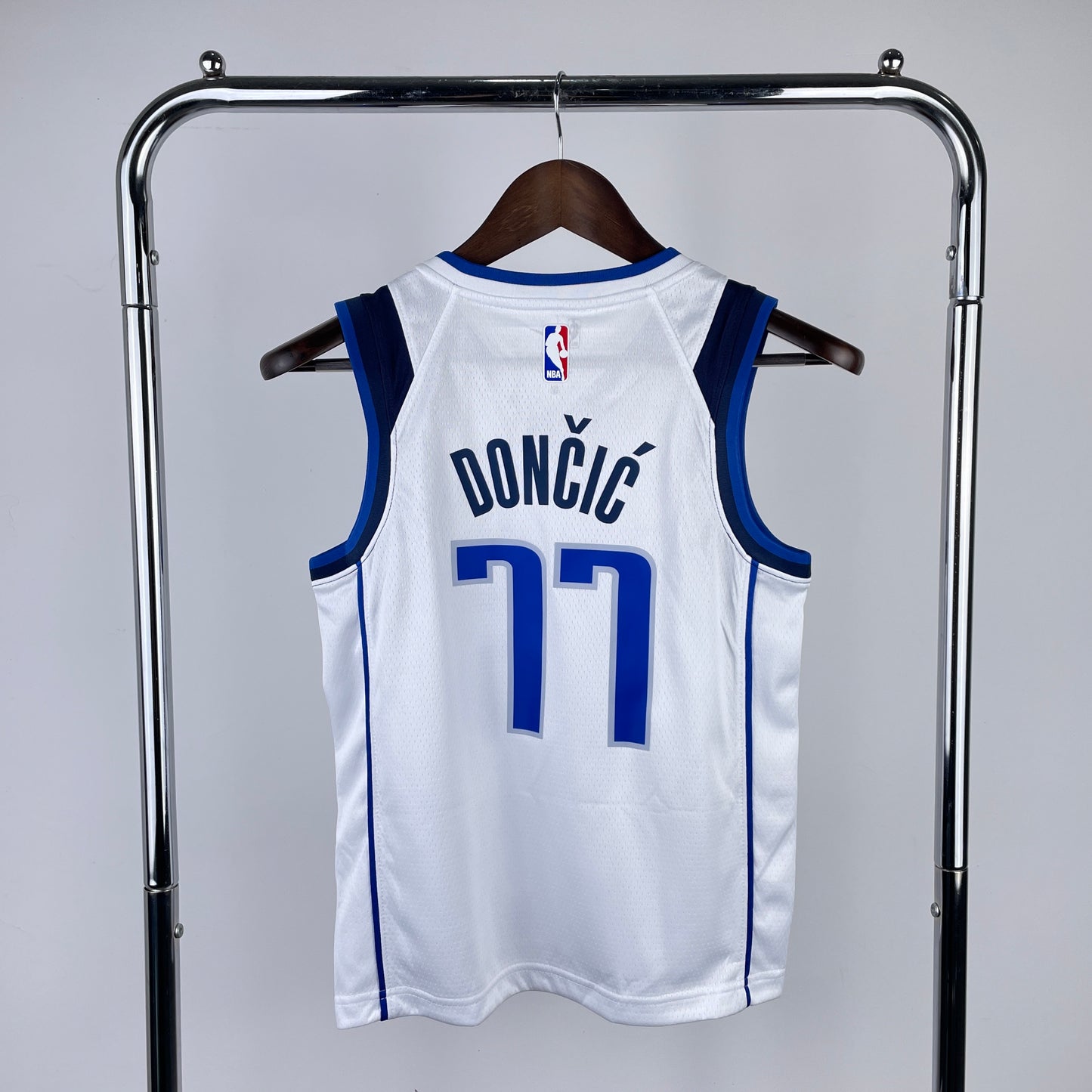 Dallas Mavericks Luka Doncic Kids Jersey #77