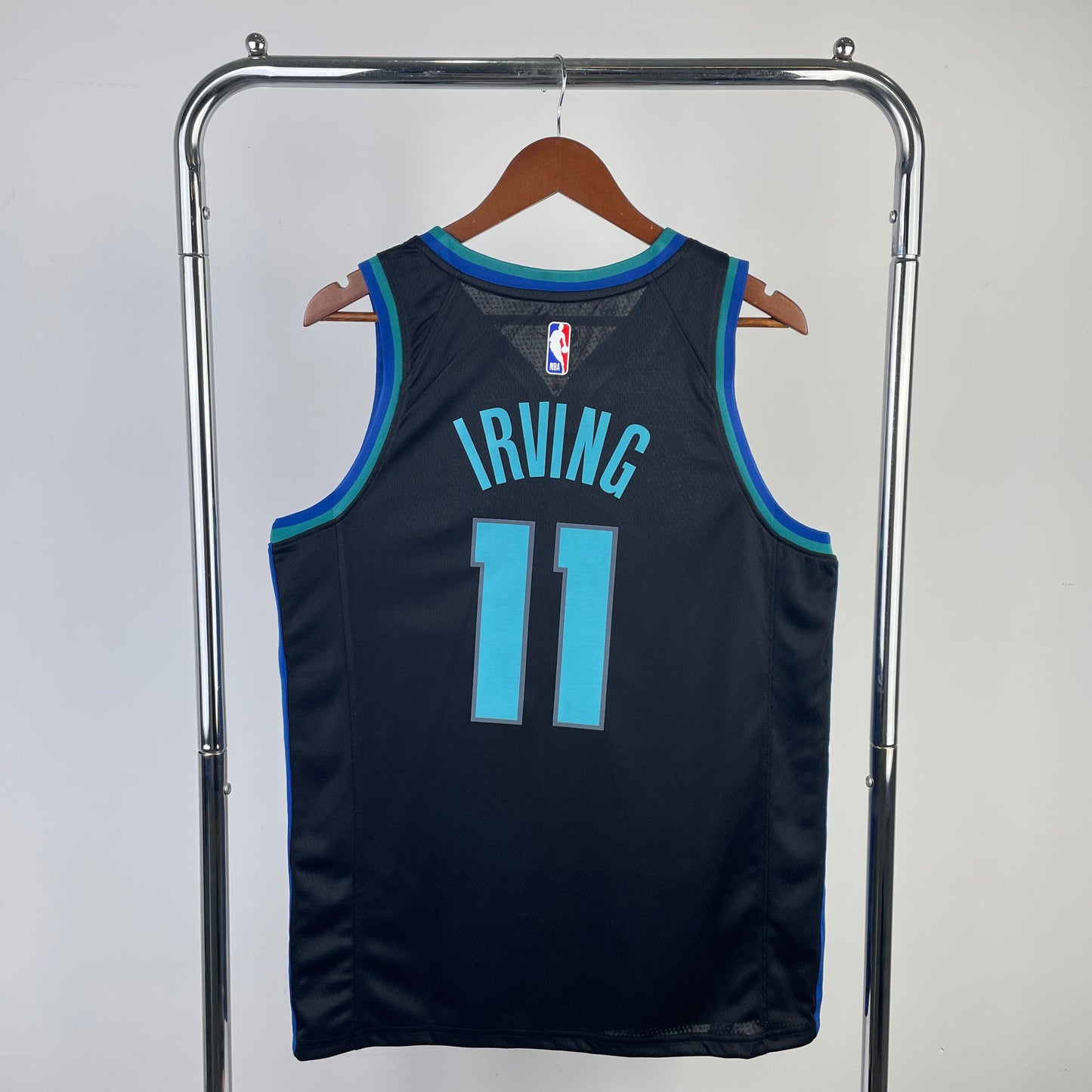 Dallas Mavericks Kyrie Irving Jersey #11